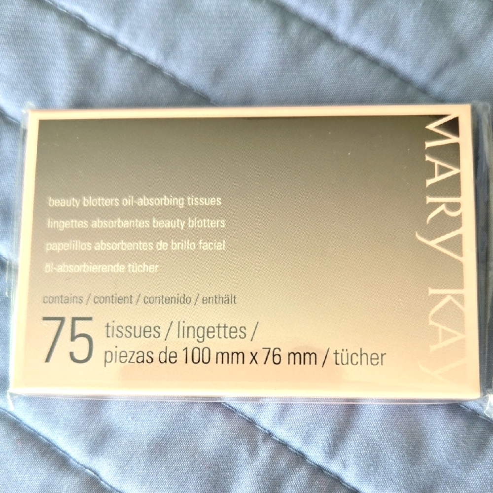 Mary Kay Oil-Absorbing Beauty Blotters - Pink Packaging